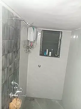 SimplyKarthik09 online show from 12/14/25, 03:06