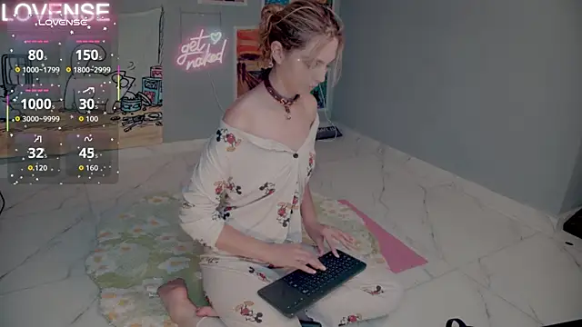 Careful i bite online show from 09/10/25, 08:25