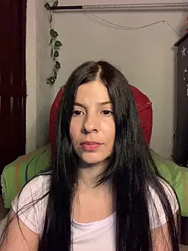 Estefani 32 online show from 06/19/26, 05:06