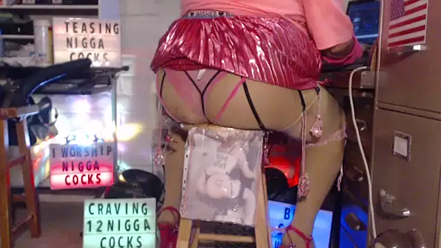 Snapshot of tgirljillforbbc chatting on 09/28/25, 09:09 tgirljillforbbc online show from 09/28/25, 09:09