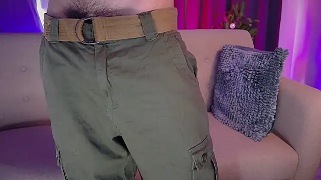 Liam V online show from 02/01/26, 03:43