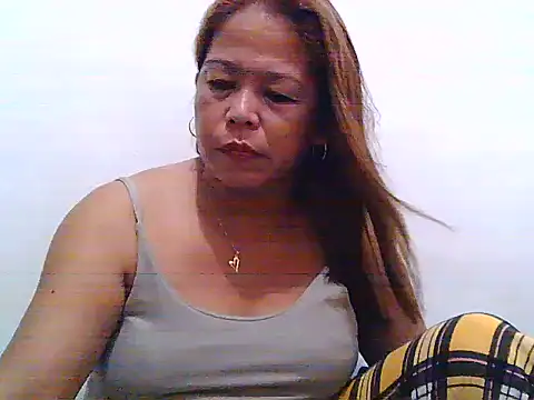 Snapshot of yummytitsxxx168 chatting on 07/20/26, 06:10 yummytitsxxx168 online show from 07/20/26, 06:10