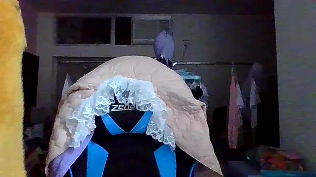 Snapshot of charlie_xdd chatting on 02/25/25, 12:13 charlie xdd online show from 02/25/25, 12:13