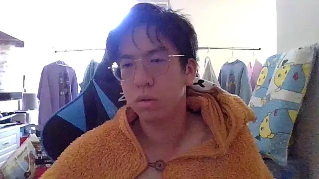 Snapshot of charlie_xdd chatting on 03/23/25, 08:37 charlie xdd online show from 03/23/25, 08:37