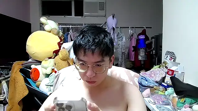 Snapshot of charlie_xdd chatting on 02/23/26, 01:30 charlie xdd online show from 02/23/26, 01:30