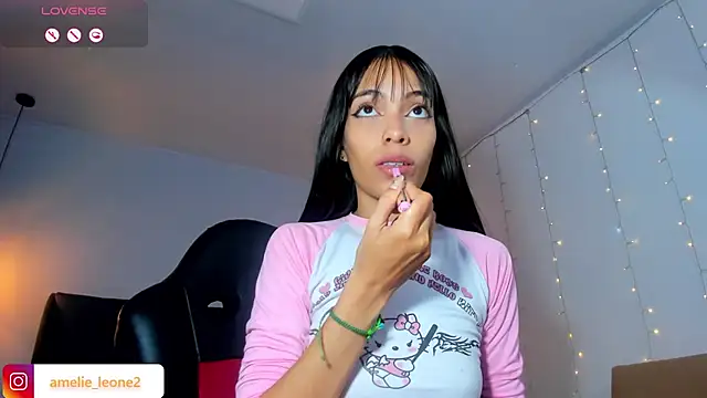 AMELIELEONE online show from 02/12/25, 12:22