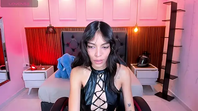 AMELIELEONE online show from 09/16/25, 12:28