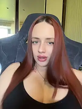 Lisaaan online show from 06/24/26, 11:09