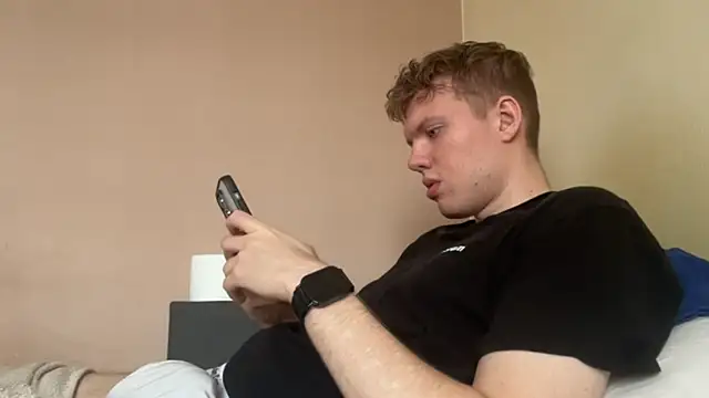 sexybooii6968 online show from 10/03/25, 09:39