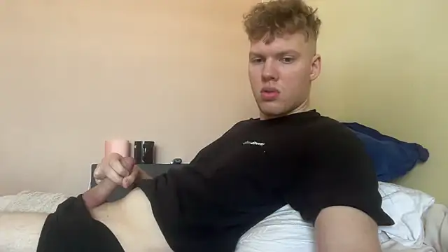 sexybooii6968 online show from 05/29/26, 08:45