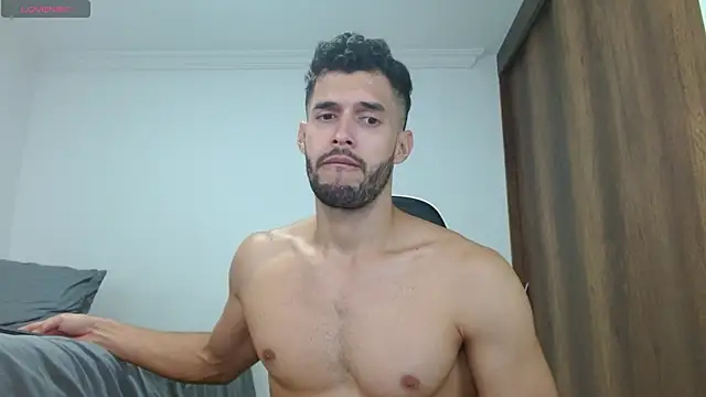 Noah jhonsonn online show from 02/01/25, 02:02