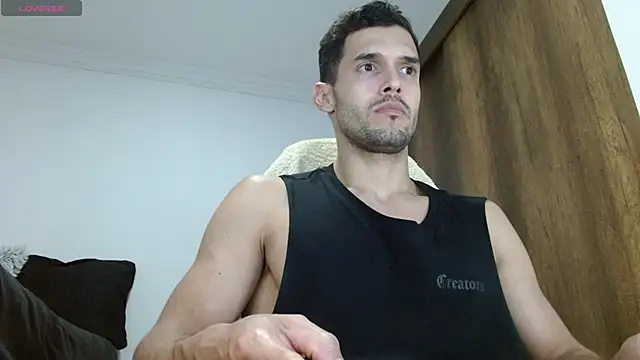 Noah jhonsonn online show from 03/07/25, 04:24