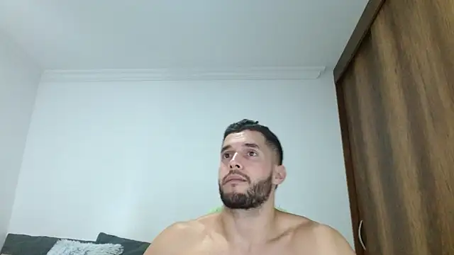 Snapshot of Noah_jhonsonn chatting on 03/06/26, 03:19 Noah jhonsonn online show from 03/06/26, 03:19