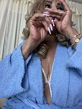 Snapshot of scarlett_sexx69 chatting on 03/03/25, 07:17 scarlett sexx69 online show from 03/03/25, 07:17