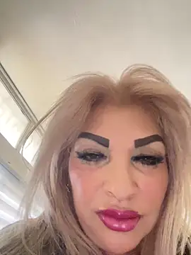 Snapshot of scarlett_sexx69 chatting on 09/13/25, 06:40 scarlett sexx69 online show from 09/13/25, 06:40