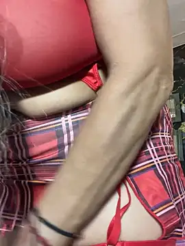 Snapshot of scarlett_sexx69 chatting on 10/09/25, 06:39 scarlett sexx69 online show from 10/09/25, 06:39