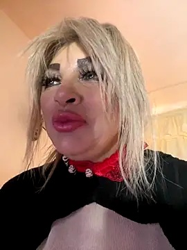 Snapshot of scarlett_sexx69 chatting on 11/01/25, 11:34 scarlett sexx69 online show from 11/01/25, 11:34