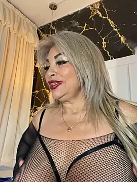 Snapshot of scarlett_sexx69 chatting on 03/16/26, 11:47 scarlett sexx69 online show from 03/16/26, 11:47