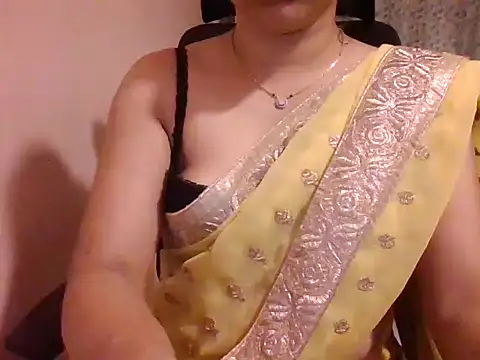 Pinky 4 online show from 02/19/25, 05:49