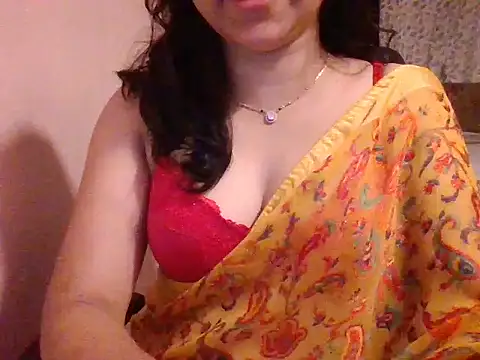 Pinky 4 online show from 10/15/25, 02:28