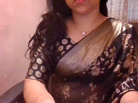 Snapshot of Pinky_4 chatting on 06/14/26, 04:25 Pinky 4 online show from 06/14/26, 04:25
