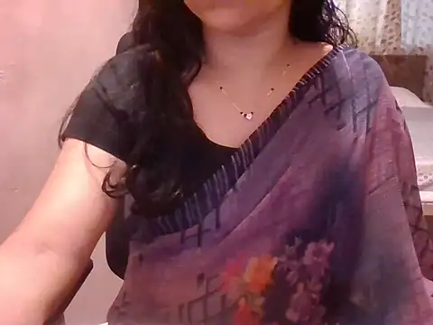 Snapshot of Pinky_4 chatting on 07/16/26, 07:03 Pinky 4 online show from 07/16/26, 07:03