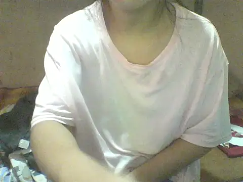 Snapshot of spankmybootyxxx chatting on 12/23/25, 12:30 spankmybootyxxx online show from 12/23/25, 12:30