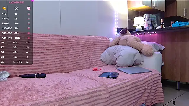 Snapshot of ScarletCarnal chatting on 12/22/24, 08:36 ScarletCarnal online show from 12/22/24, 08:36