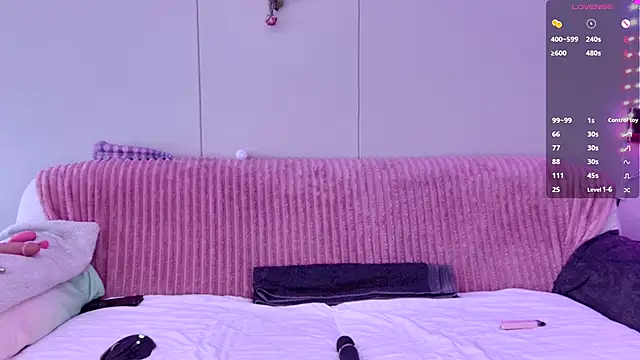 Snapshot of ScarletCarnal chatting on 11/09/25, 09:07 ScarletCarnal online show from 11/09/25, 09:07