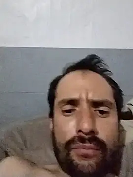 Snapshot of Brhama44 chatting on 04/25/26, 12:13 Brhama44 online show from 04/25/26, 12:13