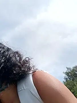 Snapshot of Simone_Miller chatting on 03/16/25, 03:39 Simone Miller online show from 03/16/25, 03:39