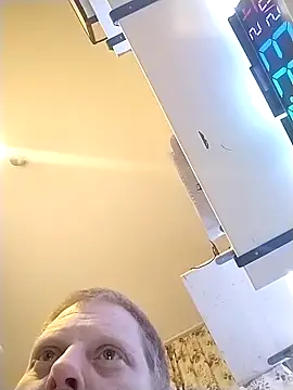 Snapshot of Baumhackel chatting on 01/31/26, 11:36 Baumhackel online show from 01/31/26, 11:36