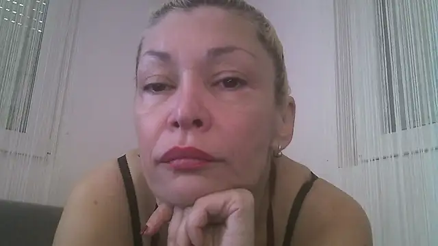 Snapshot of EvaaMina chatting on 03/01/26, 08:49 EvaaMina online show from 03/01/26, 08:49