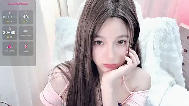 Snapshot of tiramesusu chatting on 02/03/25, 07:40 tiramesusu online show from 02/03/25, 07:40