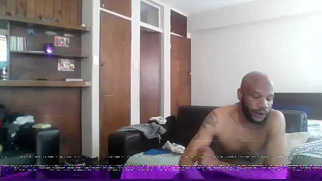 Snapshot of eatxaxa chatting on 09/17/25, 06:59 eatxaxa online show from 09/17/25, 06:59