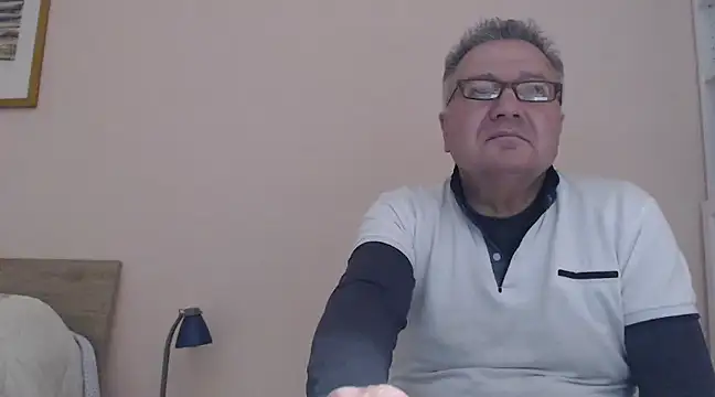 YOU6me online show from 01/15/25, 03:39