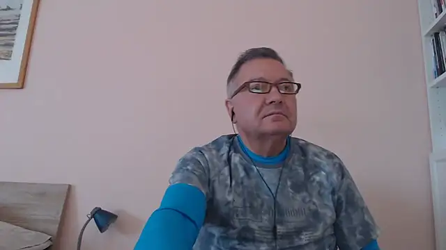 YOU6me online show from 09/29/25, 09:14