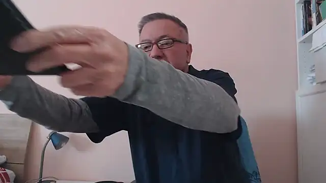 YOU6me online show from 10/20/25, 07:42