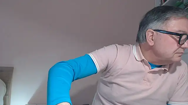 YOU6me online show from 01/17/26, 02:11