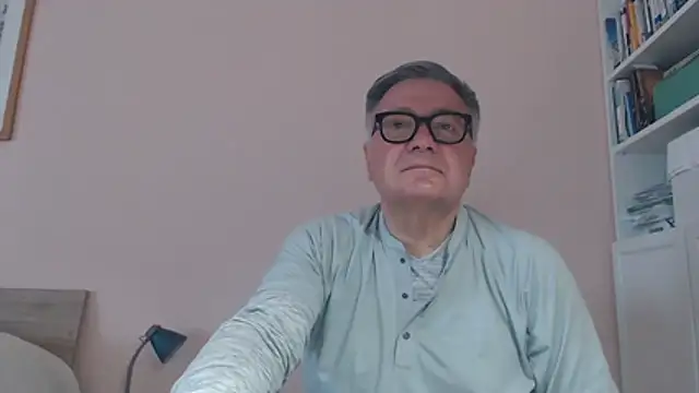YOU6me online show from 05/05/26, 08:44