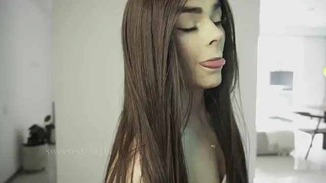 sweetest bella online show from 06/17/26, 03:24