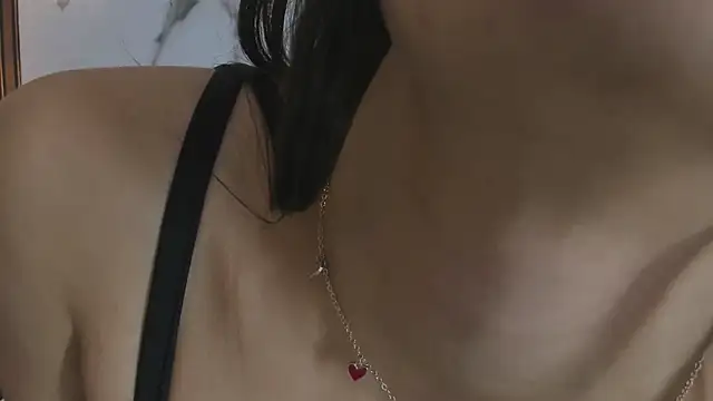 hannahill69 online show from 03/05/25, 04:13