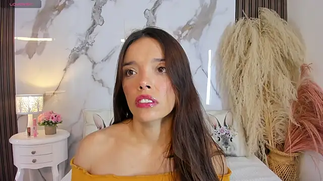 hannahill69 online show from 04/28/26, 04:50