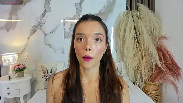hannahill69 online show from 06/11/26, 05:05