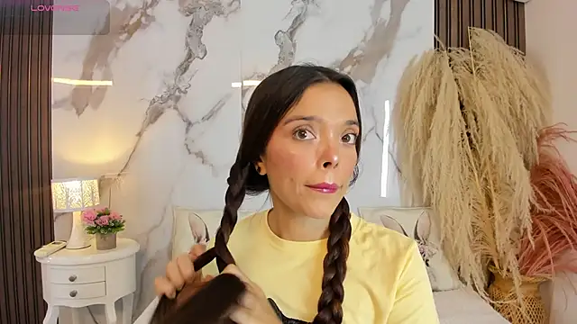 hannahill69 online show from 06/13/26, 05:05