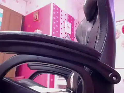 alexa rodriicum online show from 02/22/25, 10:51