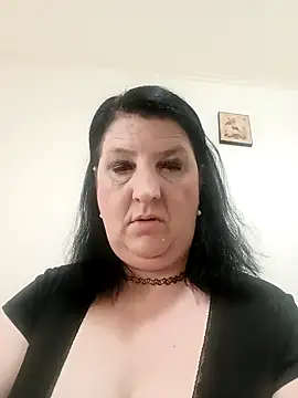 Snapshot of RidemerafSuzana chatting on 03/21/26, 11:04 RidemerafSuzana online show from 03/21/26, 11:04