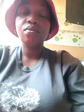 winterqueenx online show from 03/09/26, 09:35