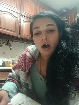 Snapshot of Monick17 chatting on 02/28/26, 05:41 Monick17 online show from 02/28/26, 05:41