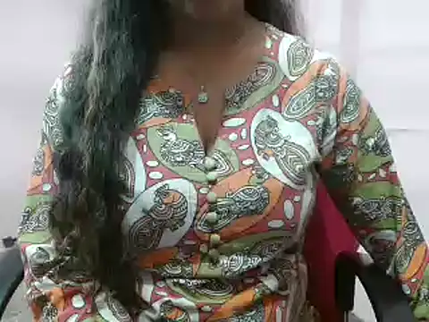 LovingPihu online show from 03/21/25, 12:06